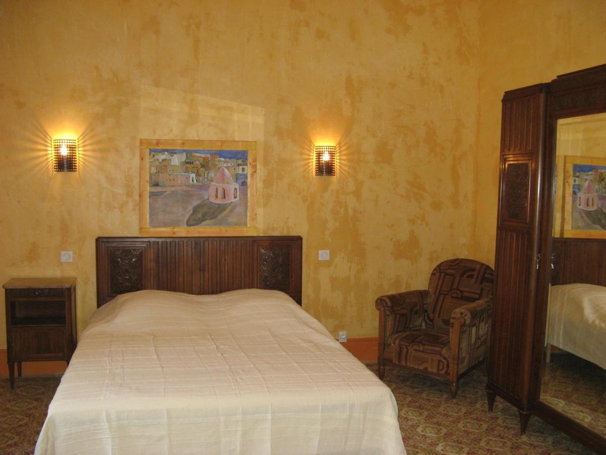 Bed and Breakfast Les Remparts Capestang Exteriér fotografie
